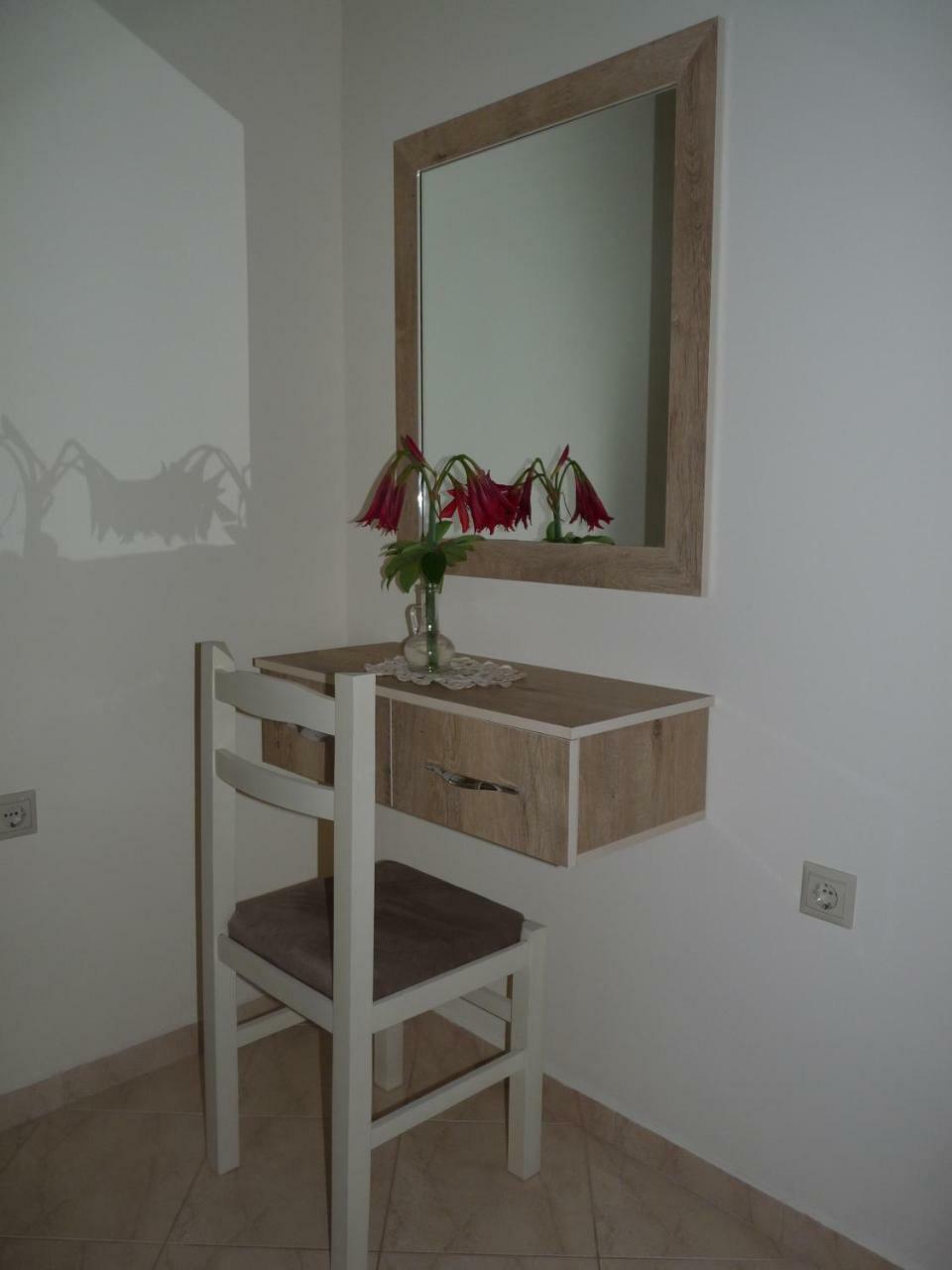 Apartment Dejvi Sarande Exterior photo